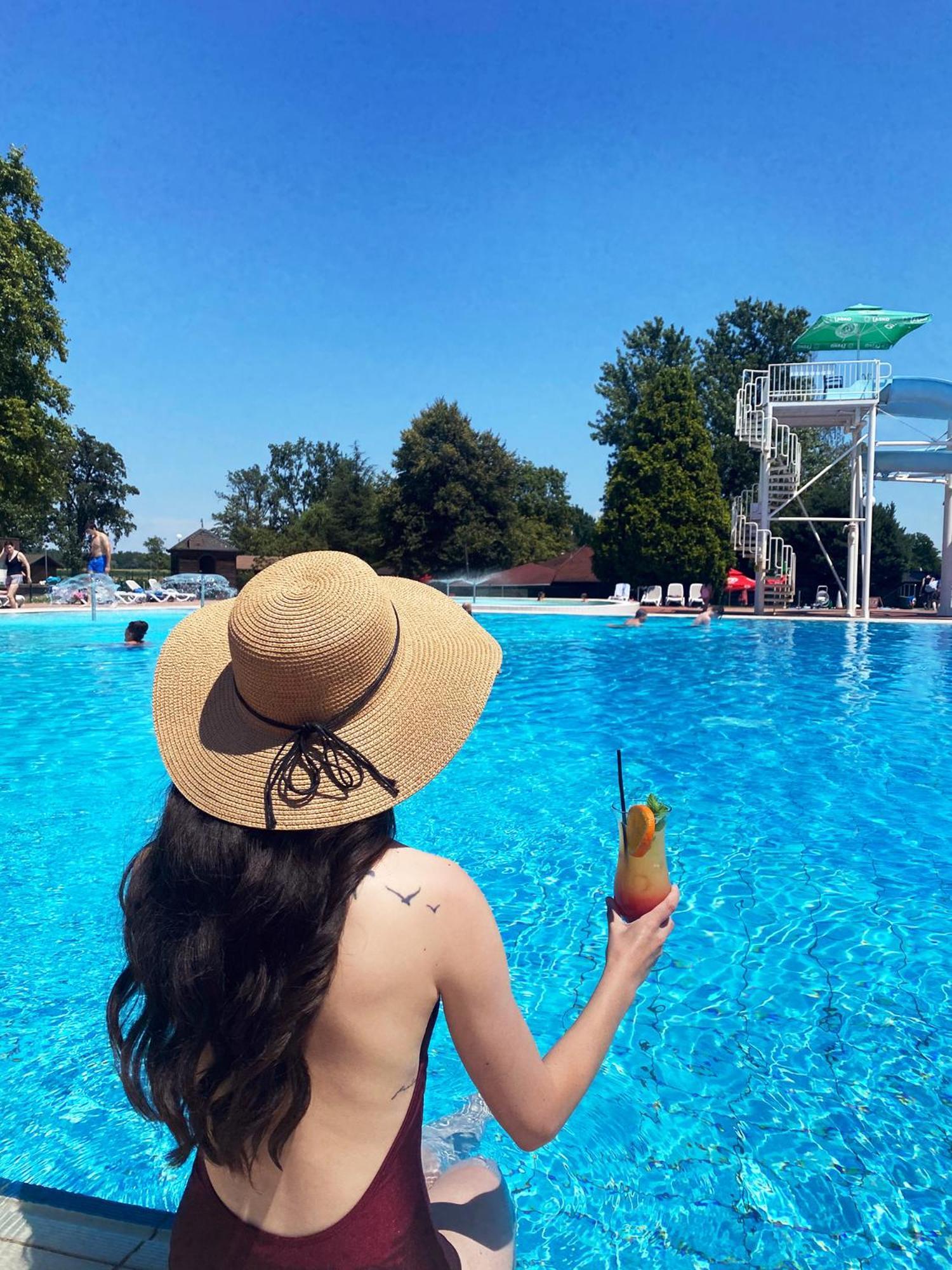 Hotel Terme Banovci - Mobilne Hiske Med Brajdami Exterior foto